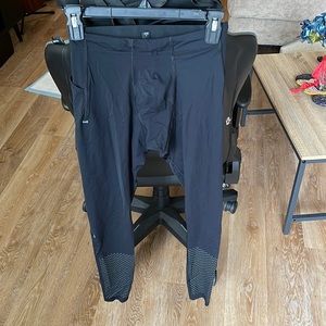 Mens lululemon Vital drive training tight 28”